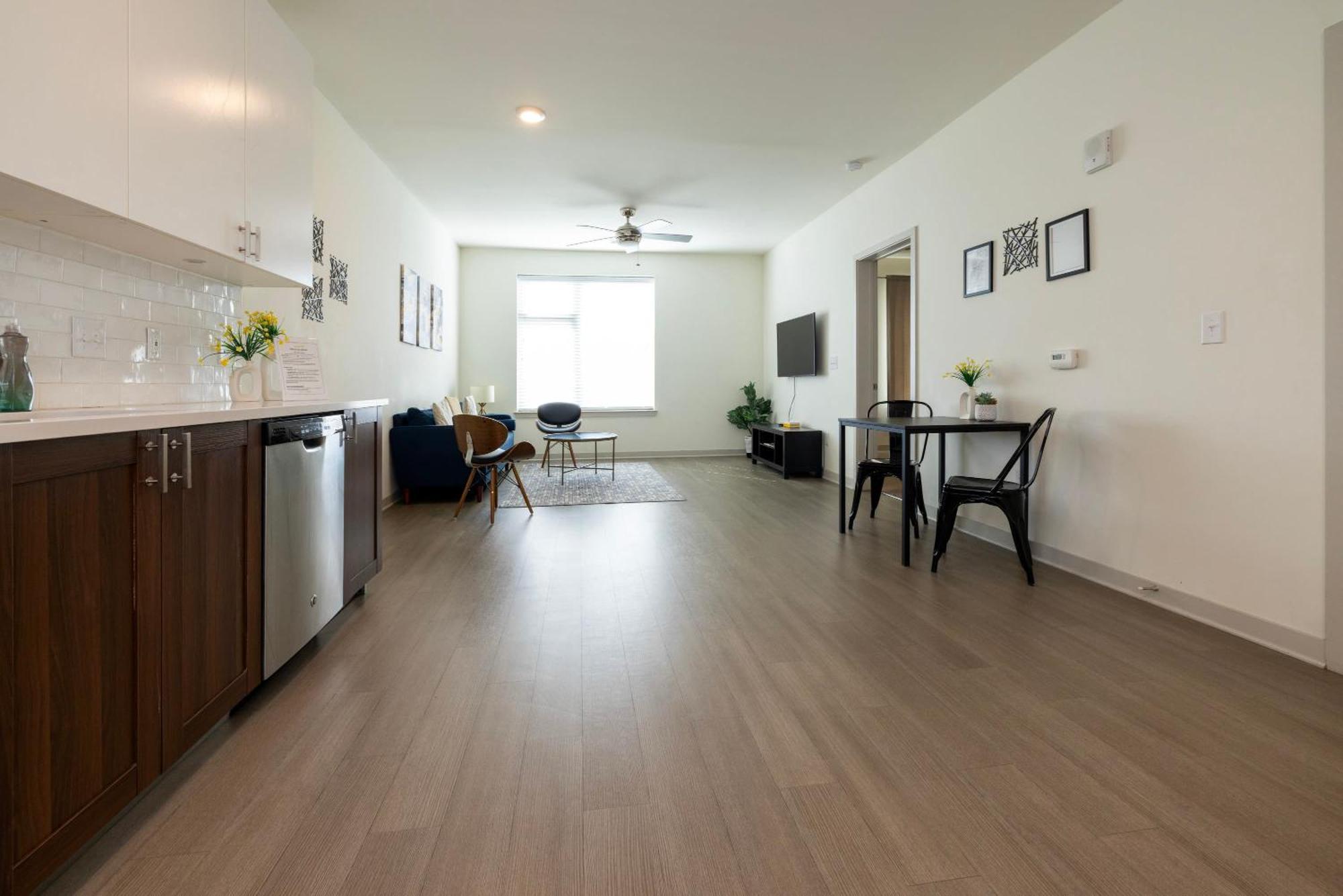 Stunning Nulu 1br Cozysuites 05 * Louisville